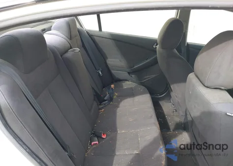 2010 Nissan Altima 2.5 S from USA, damaged, VIN 1N4AL2AP8AN440397